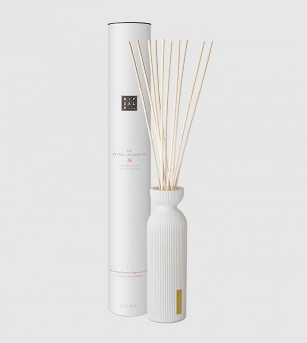 Buy RITUALS Reed Diffuser Sticks from The Ritual of Sakura - With Rice Milk  & Cherry Blossom - Renewing Properties - 250 ml Online at desertcartINDIA