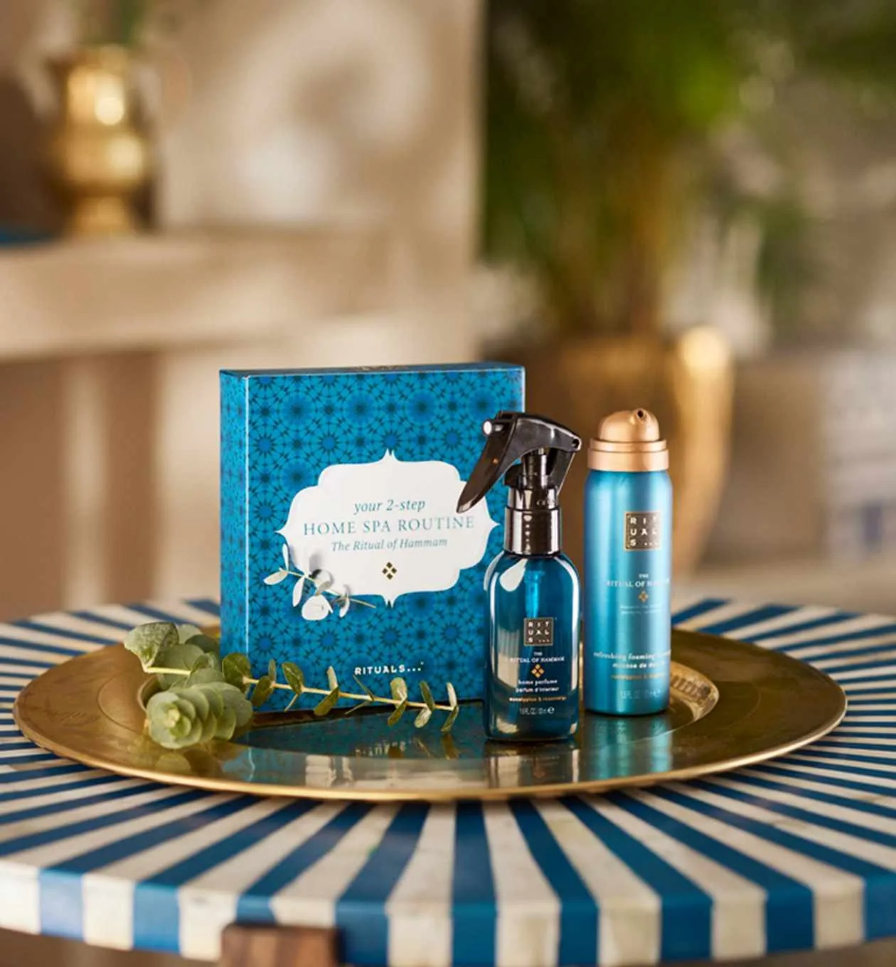 Lucky Gift Set: Fragrance and Art of Living Holiday Set